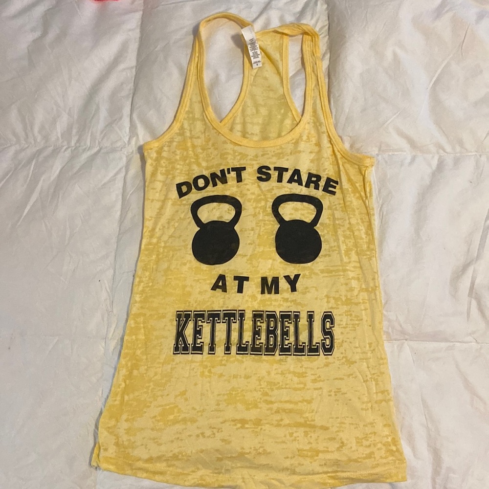 Razorback dont stare at my kettlebells